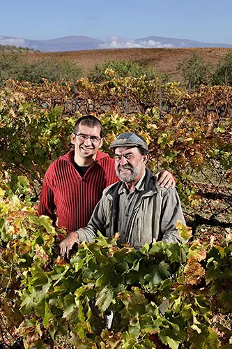 Vinateros en la Alpujarra, Granada. Revista Spain Gourmetour